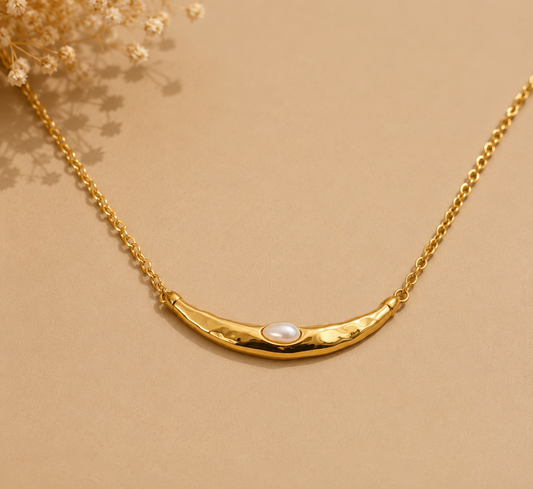 Costa Necklace