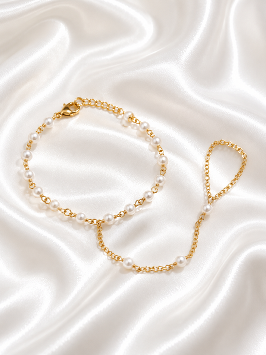 Lyra Hand Chain